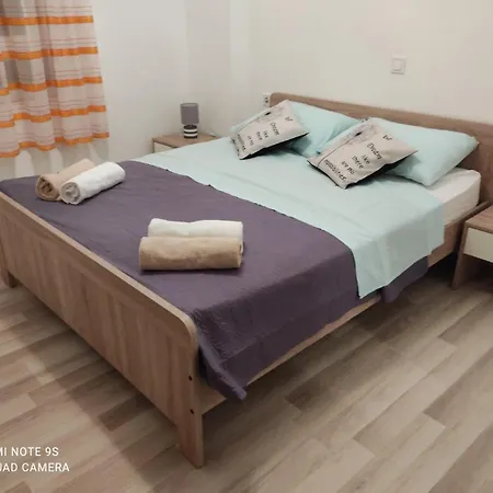Simona Apartman