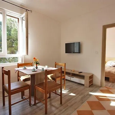 Apartman Simona Apartment *