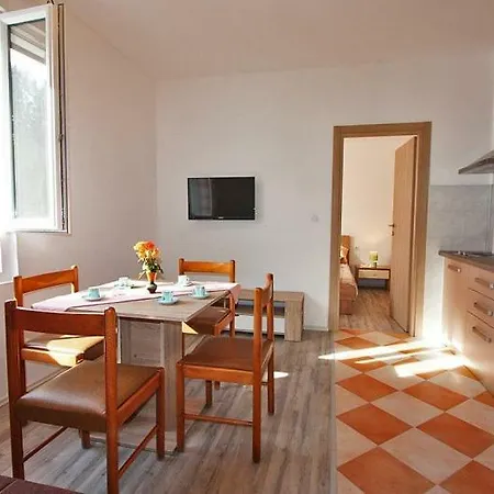 Apartment Apartman Simona *